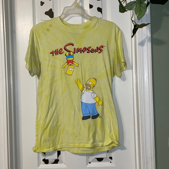 simpsons Tops - yellow simpsons top🌀